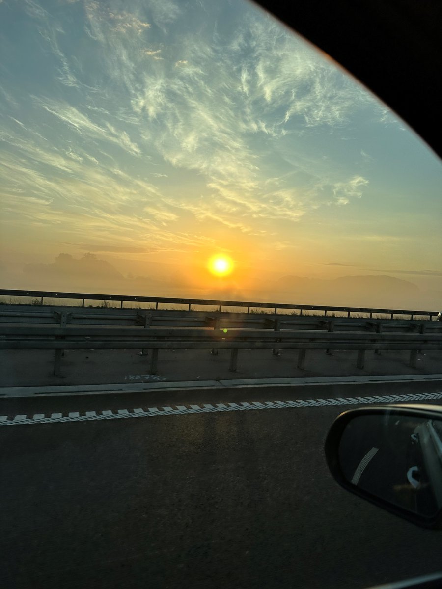 rshardric's tweet photo. From Rostock 🇩🇪 to Denmark 🇩🇰, my life's journey had its challenges but brought many blessings. Moved at 16, adapted to a new culture, and now reflecting on my growth at @DanskeInkasso, all while the morning sun reminds me of fresh beginnings.🌅  How has your journey shaped you? https://t.co/De7ArWjYAn