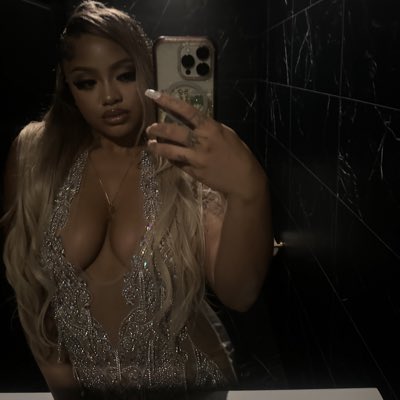 Officialclxo's tweet photo. #NewProfilePic https://t.co/plsY4flzPd