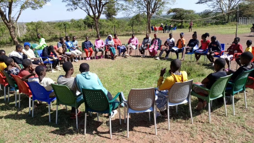 SamburuGirlsFDN's tweet photo. Its #AcademicDay here at #SamburuGirlsFoundation Center
We are doing an academic evaluation and feedback for the girls who from the photos are already psyched up for the day!
Keep it here for more details!
#SamburuDreamBig https://t.co/hxDX0fQYhz