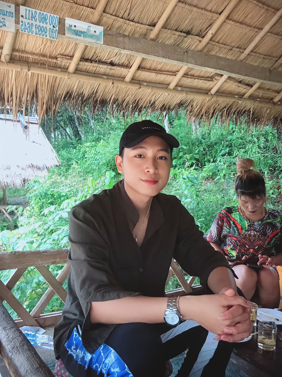 Win7008847's tweet photo. ມາແວະກິນເຂົ້າ https://t.co/2EOBl2J6gJ