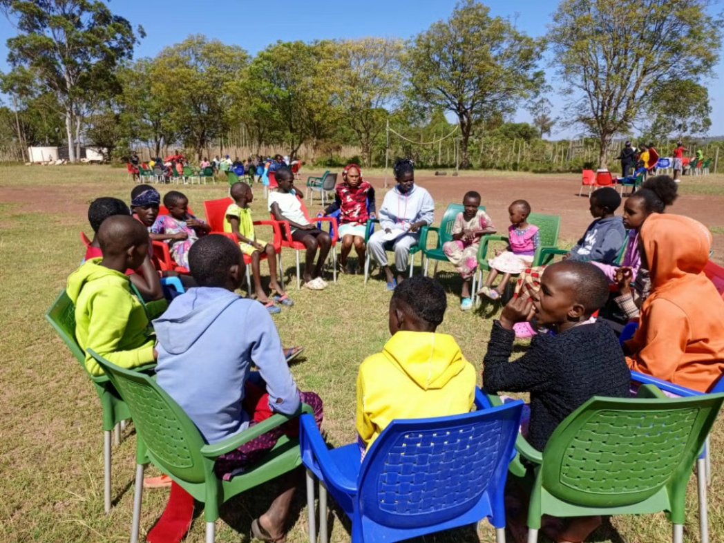 SamburuGirlsFDN's tweet photo. Its #AcademicDay here at #SamburuGirlsFoundation Center
We are doing an academic evaluation and feedback for the girls who from the photos are already psyched up for the day!
Keep it here for more details!
#SamburuDreamBig https://t.co/hxDX0fQYhz