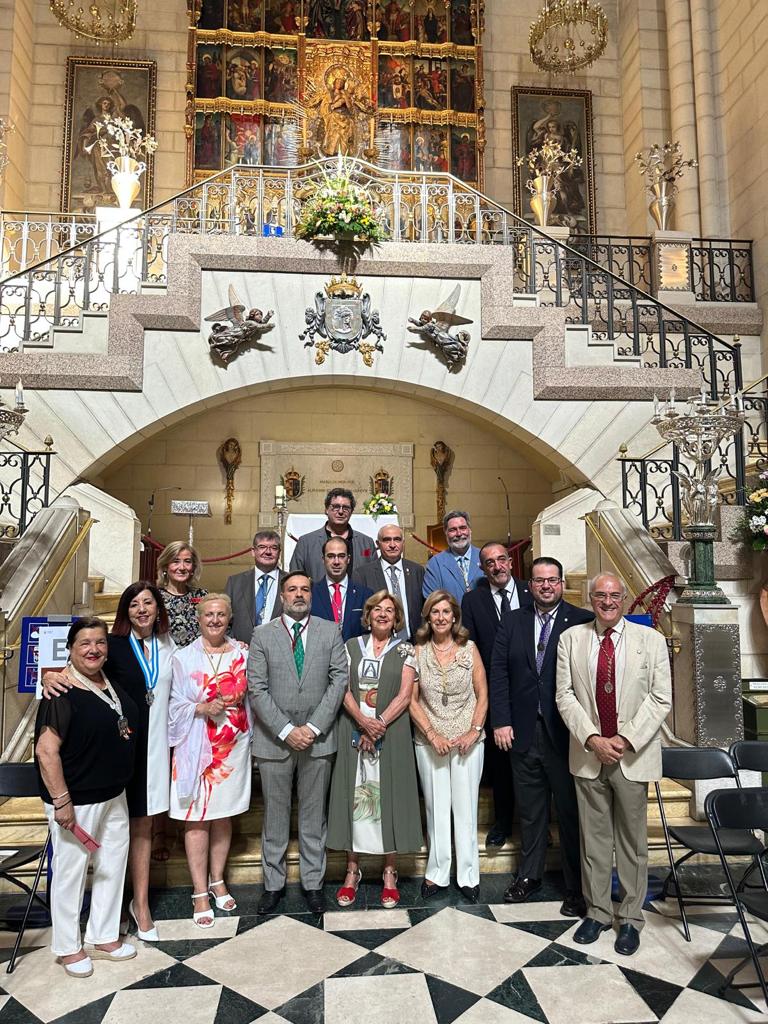 Madrid a 08 de julio 2023
Una representación de la Congregación, estuvo el pasado 8 de julio en La catedral de Santa María la Real de la Almudena, acompañando al nuevo Arzobispo de Madrid, monseñor José Cobo, en  la  Eucaristía con la que  ha dado inicio a su ministerio pastoral.