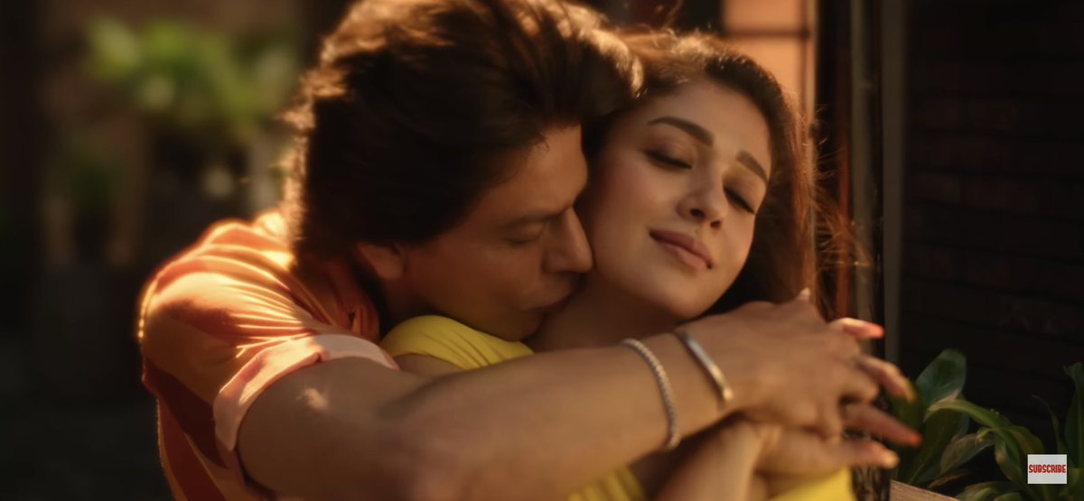 ItzzSRKianMoni's tweet photo. Ishq khawab khawab sa hai
Mera behisaab sa hai 
Tere lafz chum lun main
Urdu ke kitaab sa hai #Chelaya https://t.co/ECuTCG7Crv