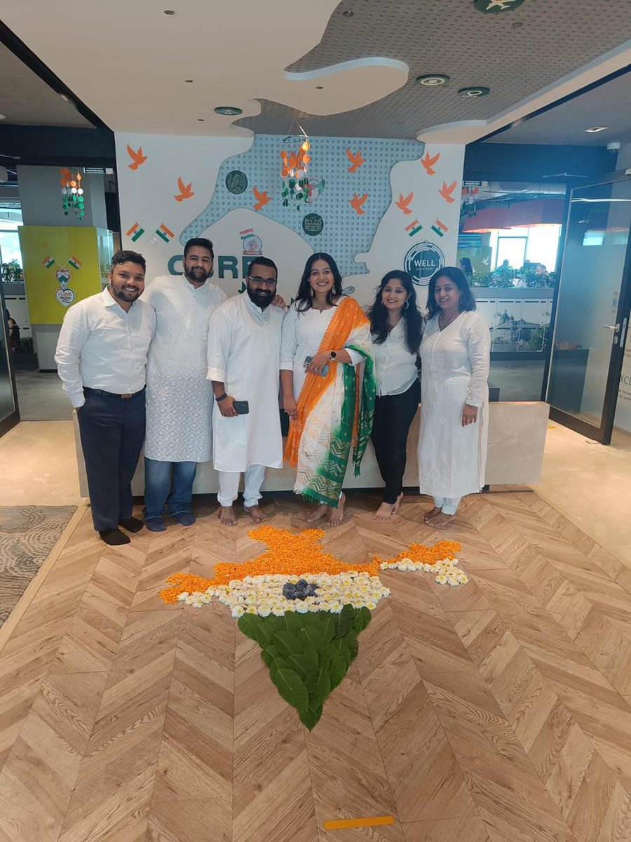 AnshumanMagzine's tweet photo. Sharing a few glimpses of our Independence Day team engagements. Members from different business verticals came together to bond, celebrate, and reinforce the spirit of #onecbre.
#IndependenceDay #team #collaboration #teamwork #Engagement https://t.co/3ADdEPvsrv