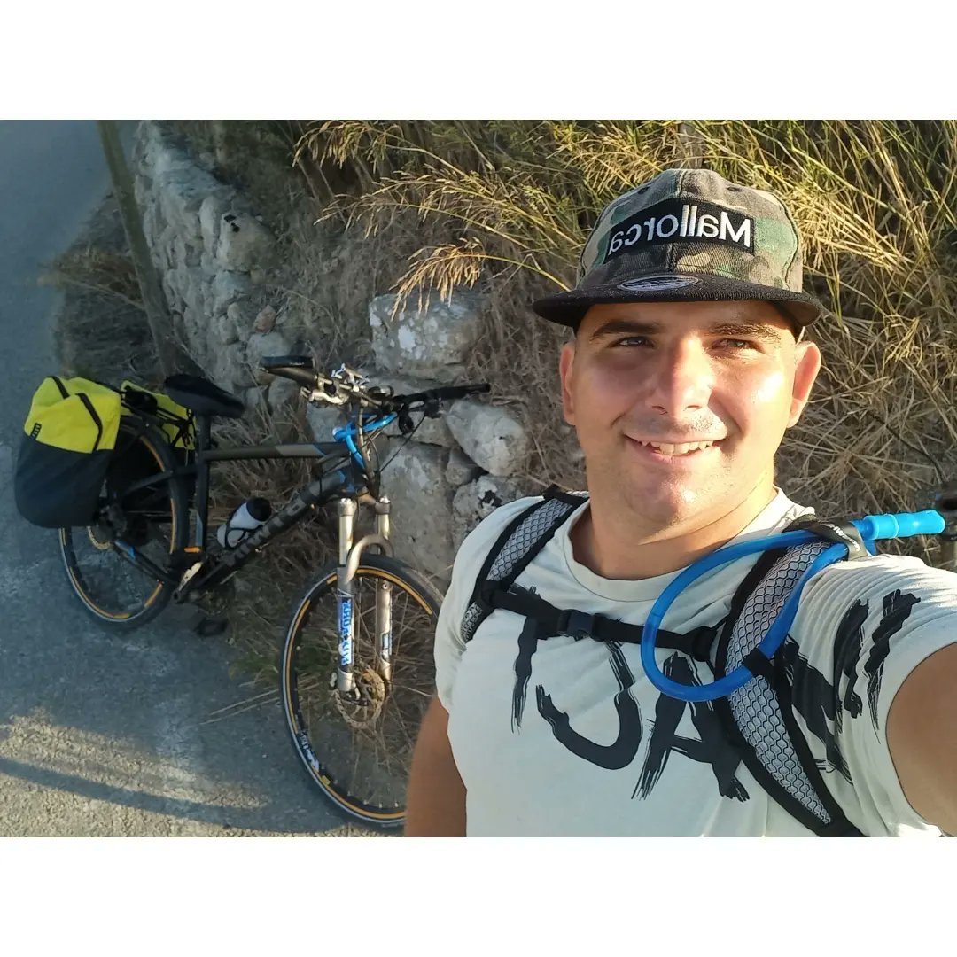 transforma_fit_'s tweet photo. Lo importante eres tú... El límite eres tú, porque para estar bien solo es cuestión de actitud 😊🥰.

#herbalife #herbalifenutrition #herbalife24 #motivation #cr7drive #bicycle #bicicleta #vidasaludable #felicidad #smile #deporte #nutricion #enproceso #bajandodepeso #bajardepeso https://t.co/neHU3uYmj8