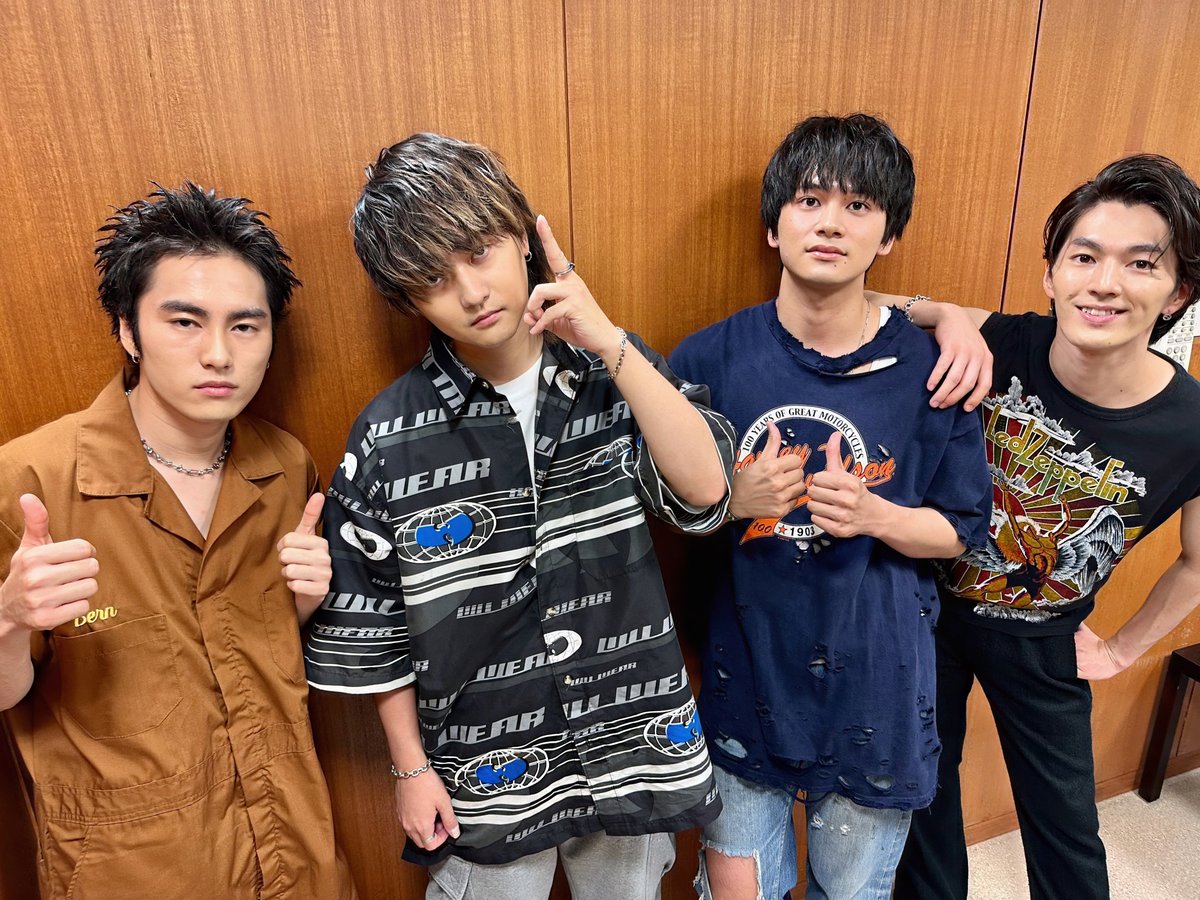 このあと #CDTV にて新曲「HAPPY」TV初披露⚡

DISH//のパフォーマンスが始まったら

#ただ俺たちは

をポストして一緒に盛り上がりましょう～👏

<a href="/TBSCDTV/">CDTV</a>
#CDTVライブライブ
#DISH_HAPPY 
#DISH