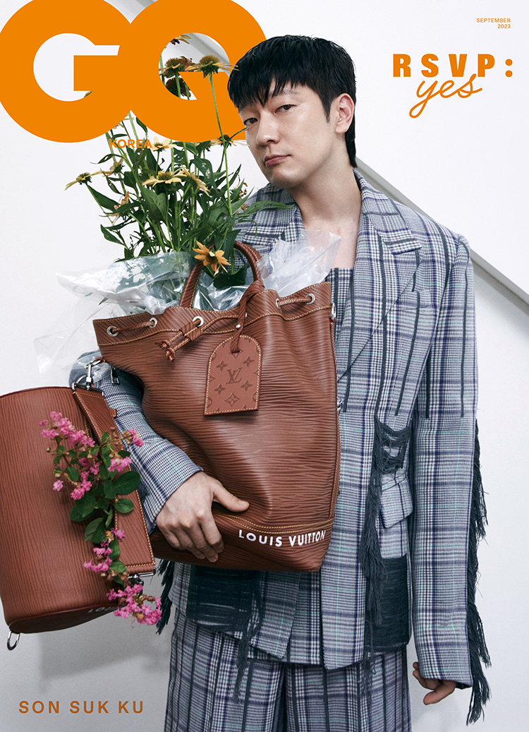 K_magazine_info's tweet photo. 지큐 GQ Korea 2023. 9월 (표지 3종 : 손석구)

주요기사:
손석구 16p / 있지 류진 10p / 손흥민 8p

알라딘:
https://t.co/8VBqIXqkZI
예스24:
https://t.co/G0fGAuGvWA

#잡지 #화보 #인터뷰 #magazine #Sukku_Son #ITZY #RYUJIN #Son_Heung_Min https://t.co/e0BEcd3r3S