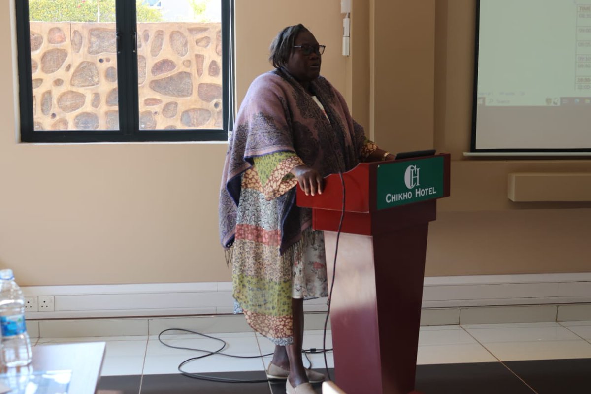 MWHRRC's tweet photo. "Understanding the problem which is women are dying from unsafe abortion because Malawi has restrictive abortion laws is important.  The issue is how can we save the lives of these women" Dr Ngwale Chairperson of Health Committee @amplifyfund #breakingbarriers #abortionrights https://t.co/G1oBmB7lSn