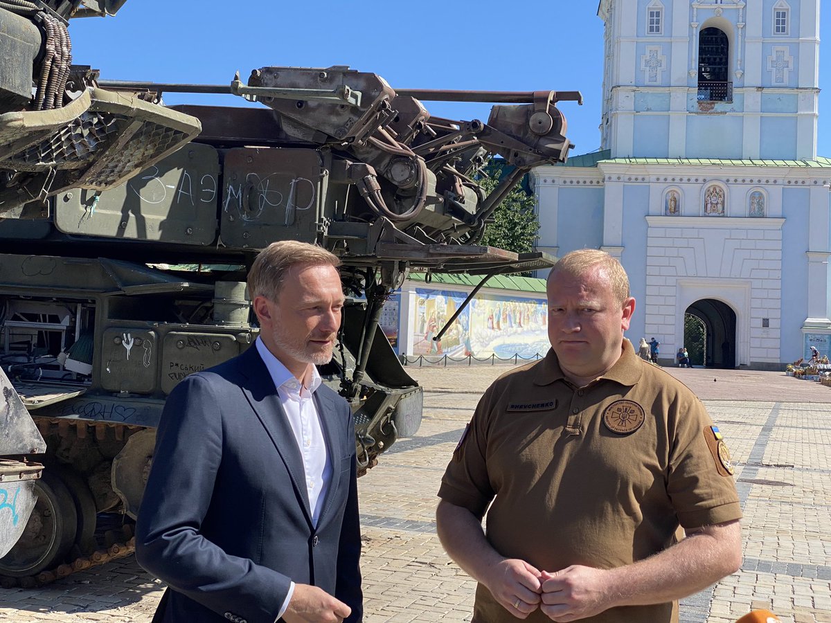 Andreas Hoenig tweet media