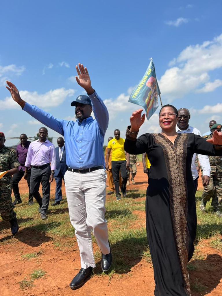 ubctvuganda's tweet photo. PHOTOS: The Senior Presidential Advisor on Special Operations Gen. Muhoozi Kainerugaba arrives at Kongunga Primary School in Kachumbala County, Bukedea District.
#UBCUpdates | #UBCAt60 https://t.co/aWqUi4s34m