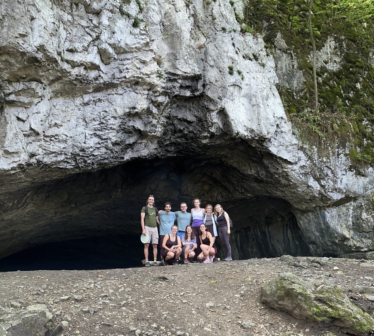 Embracing the outdoors at #CYIWeekend! 🌞🌿
What a refreshing change from the lab benches coming together for the CYI’s 1st informal outdoor activity in the Moravský kras. A big thanks to all who joined in! Here’s to more adventures 📷👩‍🔬#ScienceCommunity <a href="/immunsociety_cz/">Czech Immunological Society</a> <a href="/y_efis/">yEFIS</a>