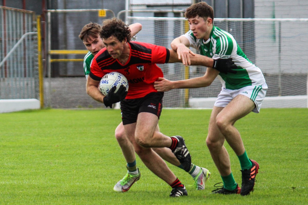 fitzgeraldstad's tweet image. 🔥 Another thrilling match concluded yesterday, with Kenmare emerging victorious over Na Gaeil with a score of 0:19 to 1:13. We anticipate even more intense battles on the Fitzgerald Stadium field, dear friends.  #ExcitingMatch #KenmareVsNaGaeil #IntenseBattles #FitzgeraldStadium