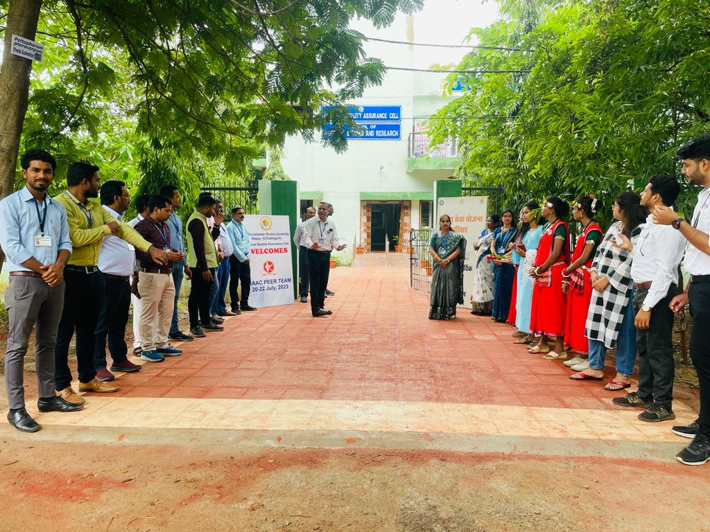nssptrsuCG's tweet photo. NAAC peer team' का स्वागत है।
20/07/2023 to 22/072023
#utdnss #ptrsu #nsschhattisgarh #nssindia
#chhattisgarhiculture🌾🙏🏼❤️ #chhattisgarh https://t.co/viEdWKrQ2Y