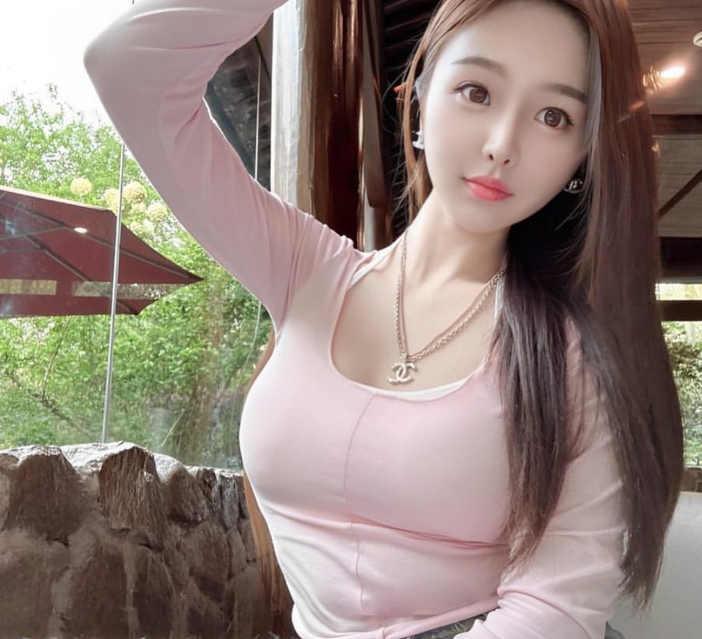 EccottTrena's tweet photo. 週末有需要一夜臨時女友嗎？
我們可以試一夜喔
你女友不一定會像我這樣服務你
滿足你各種姿勢和要求喔還幫你口
來體驗一夜嗎？

#轉推+L做個炮
#轉推抽一位免費試一下喔 https://t.co/oksp8Q9KLZ