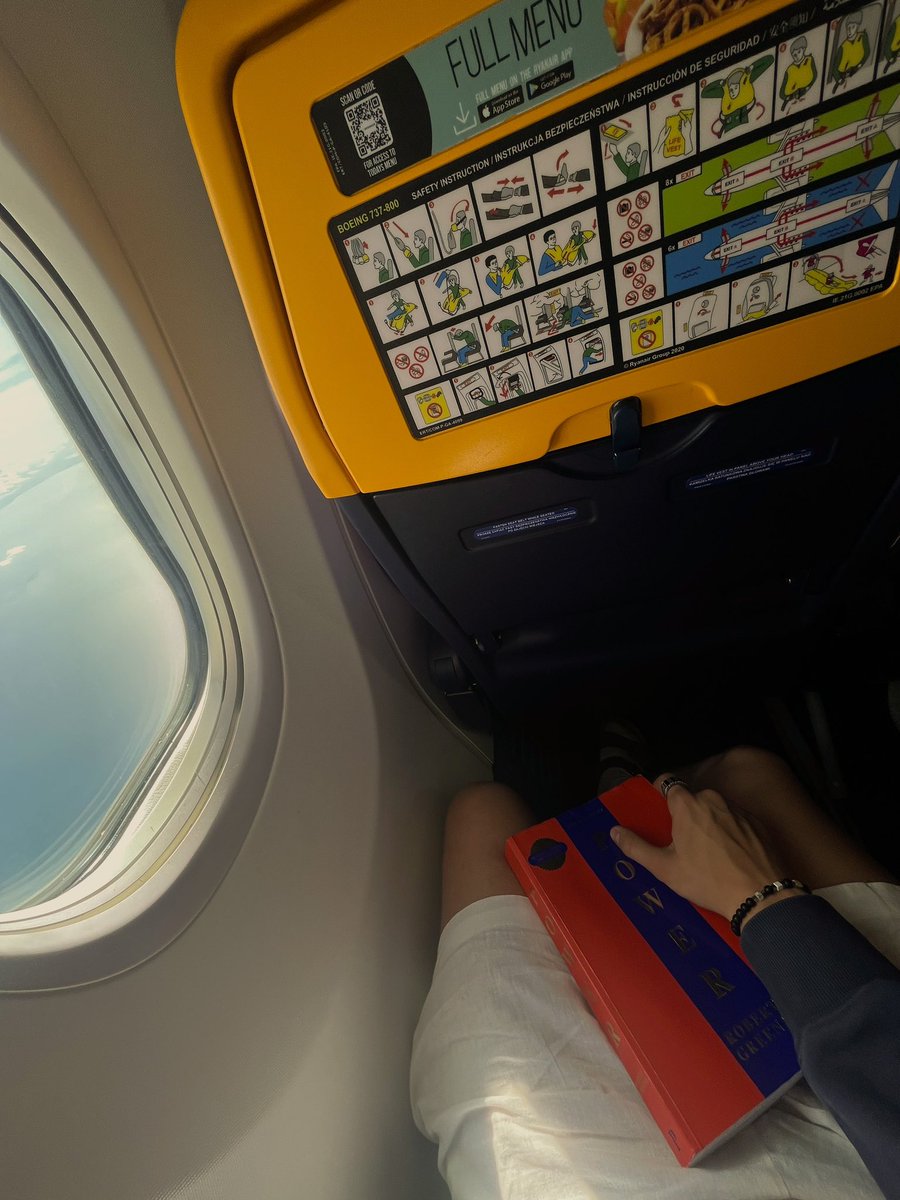 GM 𝕏 nature lovers!🌳

• Every moment you invest in studying brings you one step closer to your dreams.

• Study hard, shine brighter!
• Step outside and let nature refresh your spirit.

🧠💫🤍