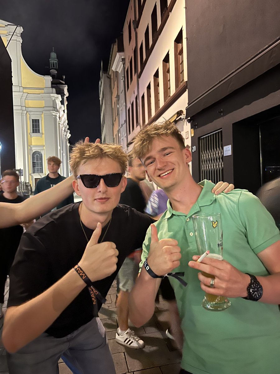 Callum (@callyo__) on Twitter photo going lf1 with <a href="/itstxmper/">TxMpeR</a> dm me. going lf1 with <a href="/itstxmper/">TxMpeR</a> dm me.
