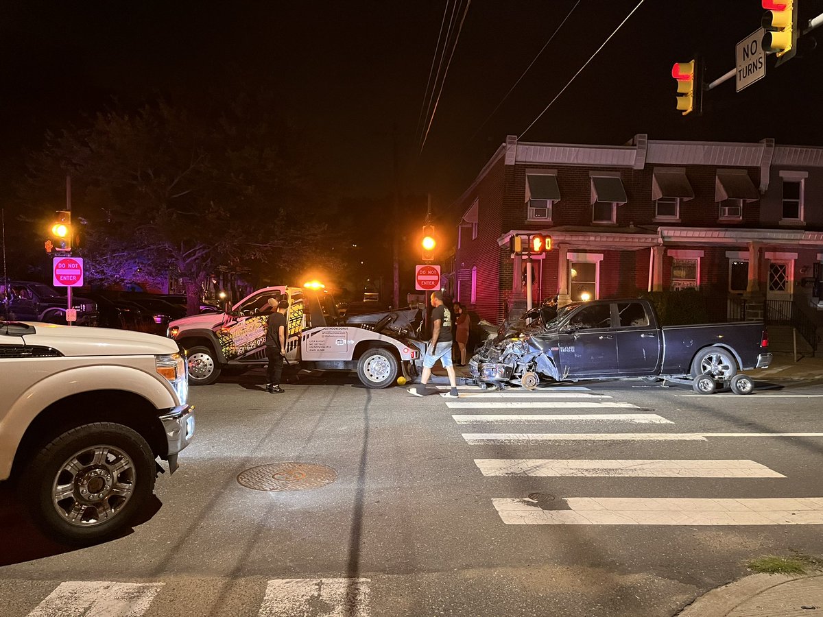 #BREAKING overnight: an ugly car crash sends 3 people to the hospital and causes a lot of damage to vehicles at the intersection of Levick and Tulip streets in Tacony. I’ll have live reports from the scene at 5 and 6am on @CBSPhiladelphia