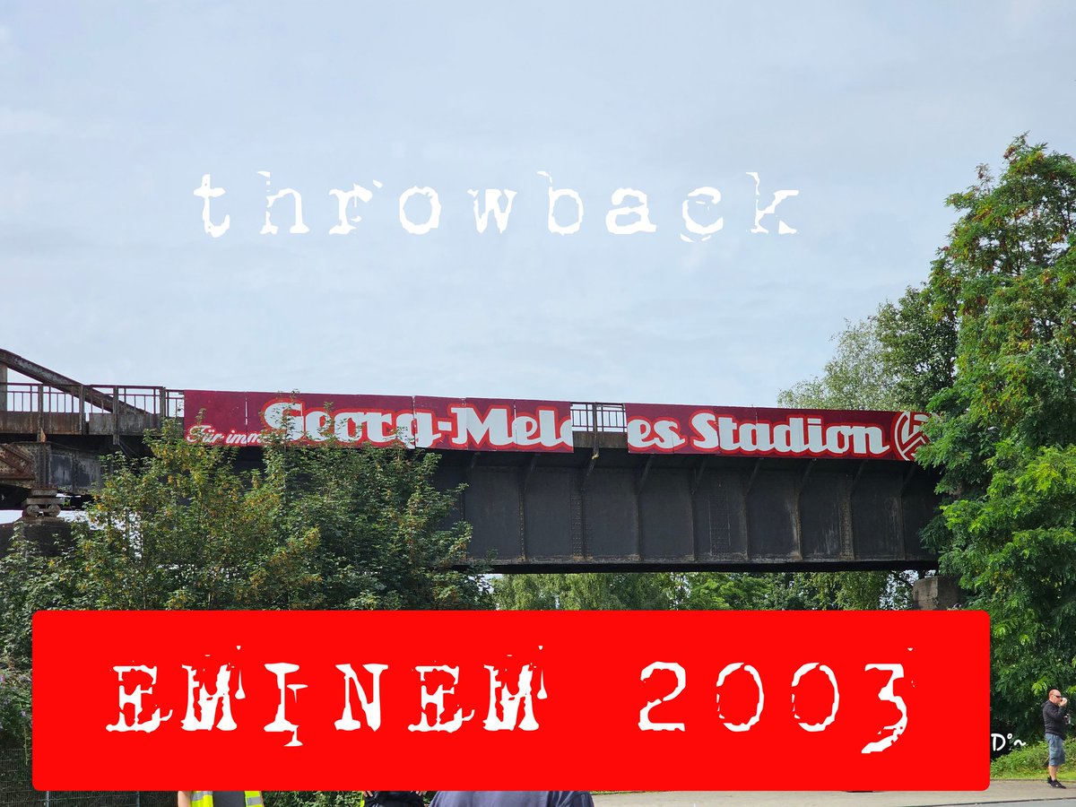 emer_gency_exit's tweet photo. #throwback @Eminem 2003 Essen, Germany, 35.000 fans 😂
I was in the back 🙏🏻❤️ #stan4life https://t.co/ZFWUlqEogH