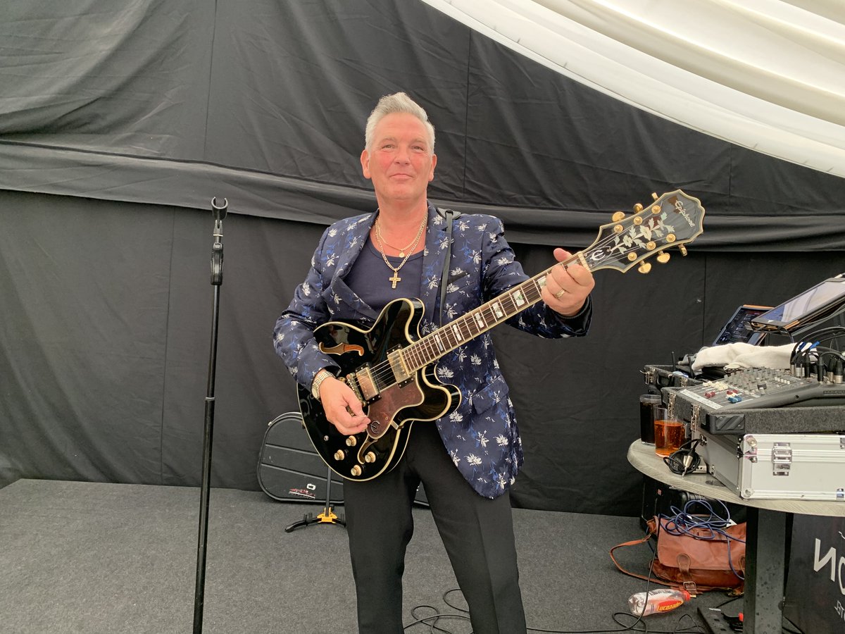 TheKinderton tweet media