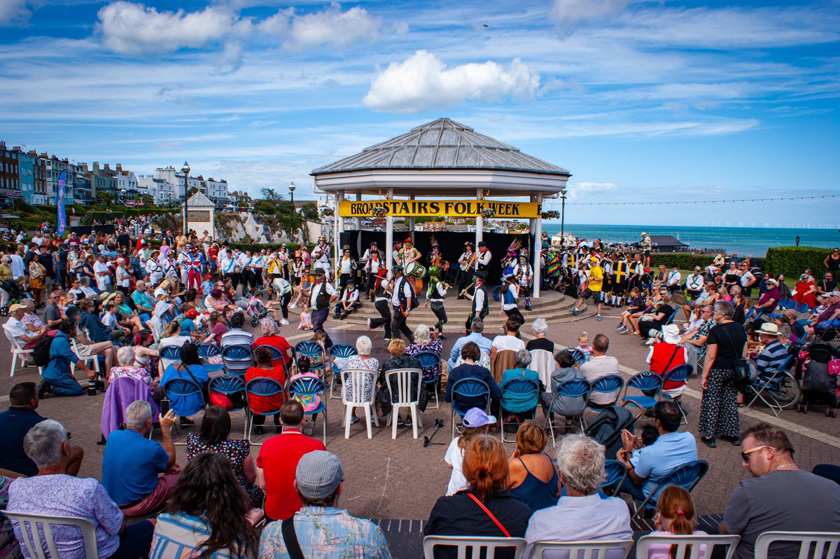 Louismcl01's tweet photo. First selection of photos captured at Broadstairs Folk Week 📸📸
.
#broadstairs #thanet #folkweek #kent #photography #photooftheday #ThePhotoHour #kentonline #summer https://t.co/HAKaeyyX9N