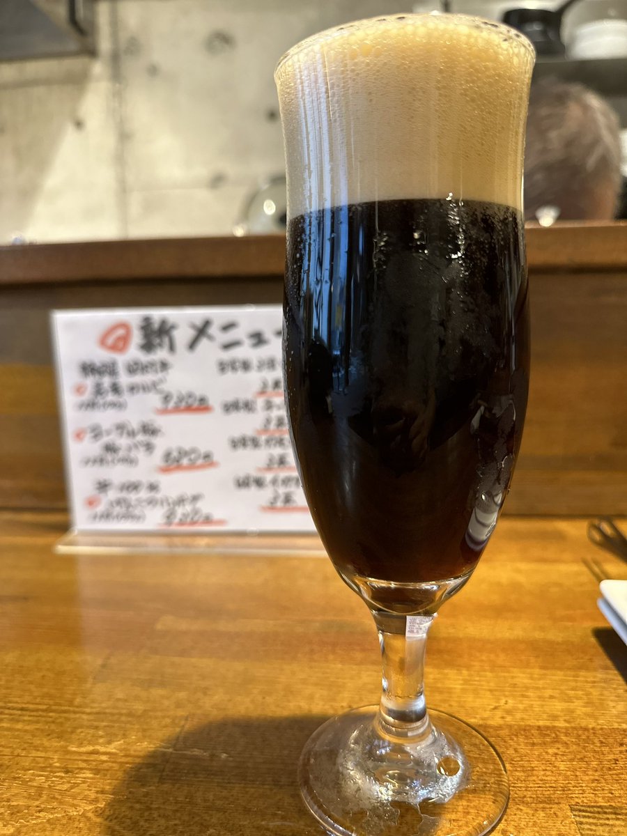 やっぱりエビスビールは美味い！

エビスのハーフアンドハーフが1番美味い！

タイでも販売すれば良いのに。
