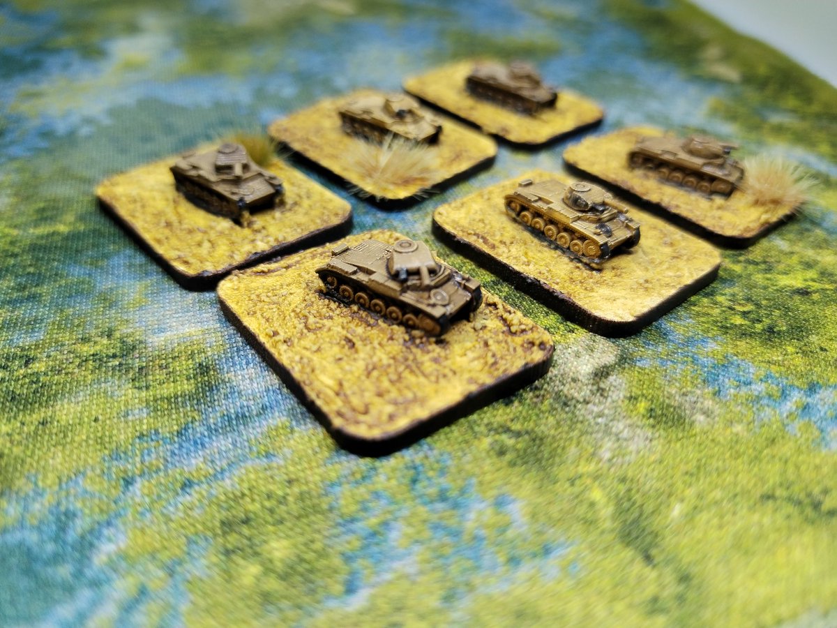PotanCZ's tweet photo. 2 Platoons of 6mm #panzer II from #ButlerPrintedModels, company that supplies #3Dprinted wargames models for wargames from ancient to #WW2 to modern in scales from 6mm to 28mm.
 #historicalwargame #paintingminiatures #paintingminiature #boltactionminiatures #boltactiongame  #ww2 https://t.co/xXKX2mb6zy
