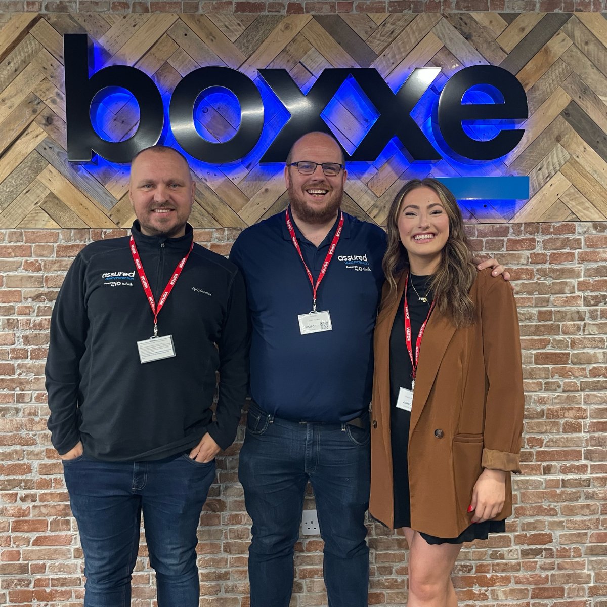 boxxe_UK's tweet photo. Cheers to another successful Partner Day! Great spending time with more of our amazing partners for a day of collaboration &amp; insights. Special thanks to @AssuredDp for the fantastic pizza!

Snapshots from the day 👇

@gytpol @VerkadaHQ @LogicGate @cymulate @Keyfactor https://t.co/YWhAuQgwgG