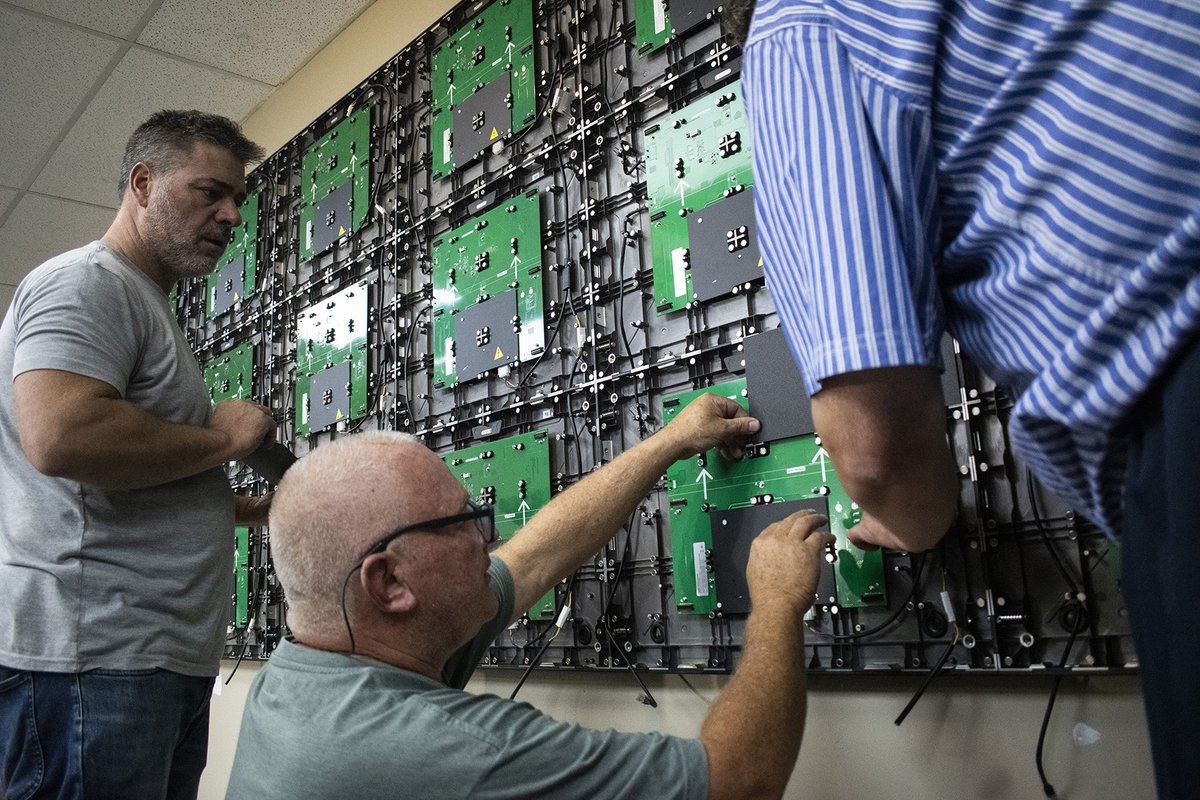 ElectrosonicSA's tweet image. Indoor LED Display wall installation at Electrosonic SA - QSTECH H31 series.
#indoorleddisplay #indoorledscreen #ledwallsetup #ledwall