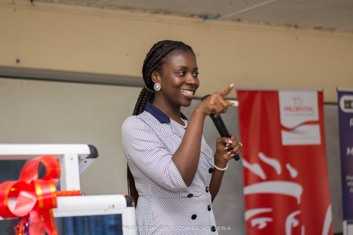 cfleafrica's tweet photo. #PrudentSikaSukuu Conference, University of Education, Winneba 

Topic: CV Development and Job Interviews 

Speaker: Samuella Baah, Lead Coach, The Capacity Development Academy 

#RethinkingPersonalFinancialManagement 
#RelevantLifeSkills #CVDevelopment #JobInterviews https://t.co/tOSjseAKFB