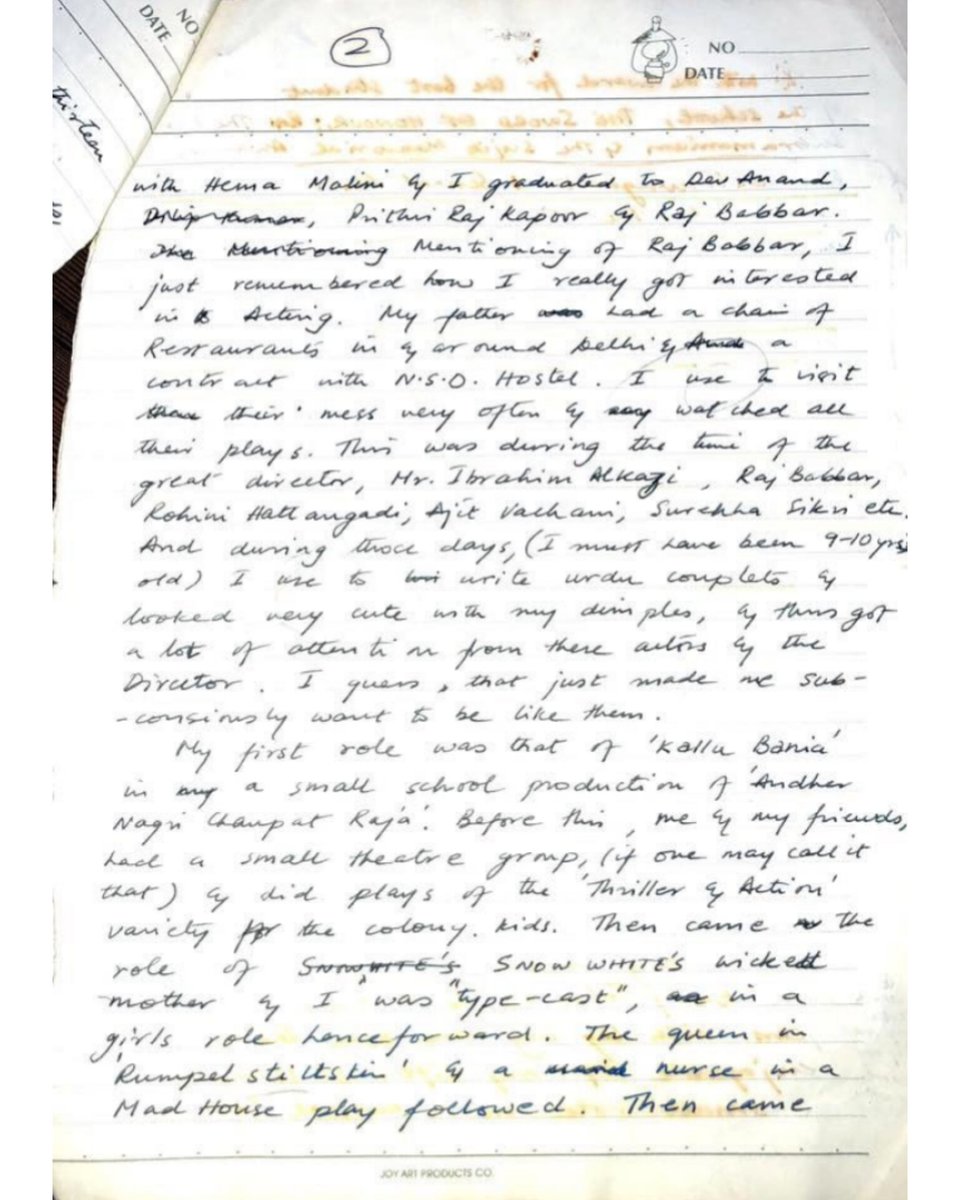 filmfare's tweet photo. #ShahRukhKhan's old handwritten essay from his college days goes viral.📃💞 https://t.co/OwdAISvzTW