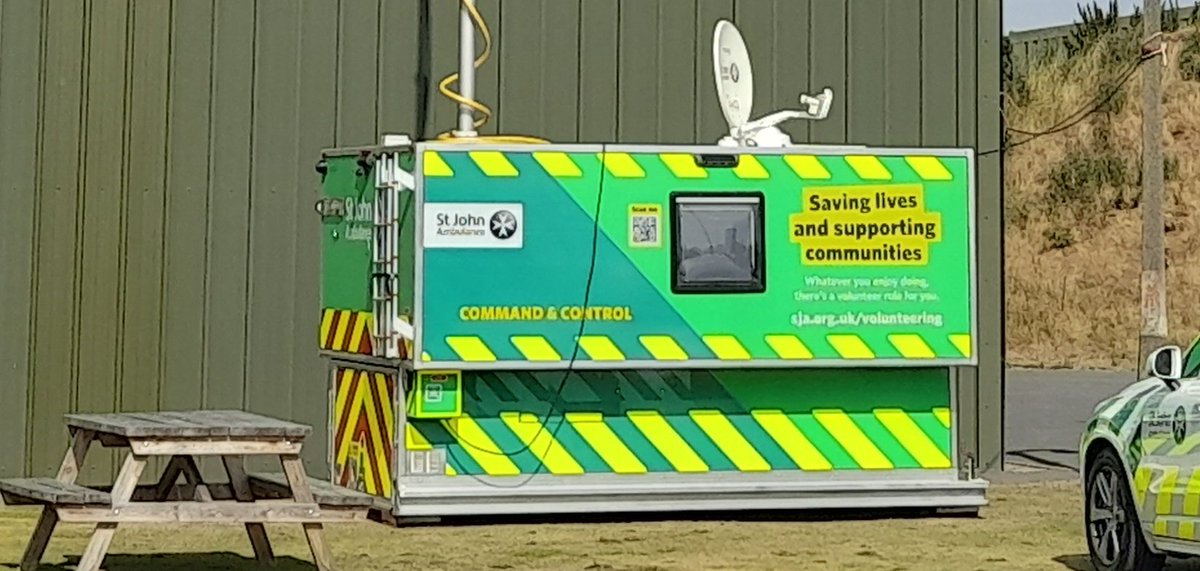 @stjohnambulance has an important operational communications structure ensuring safety for patients & volunteers. We always welcome RF & IT techies so if you have the interest from @theRSGB @RAYNET_UK or elsewhere and time to spare we would be happy to hear from you. Please dm me