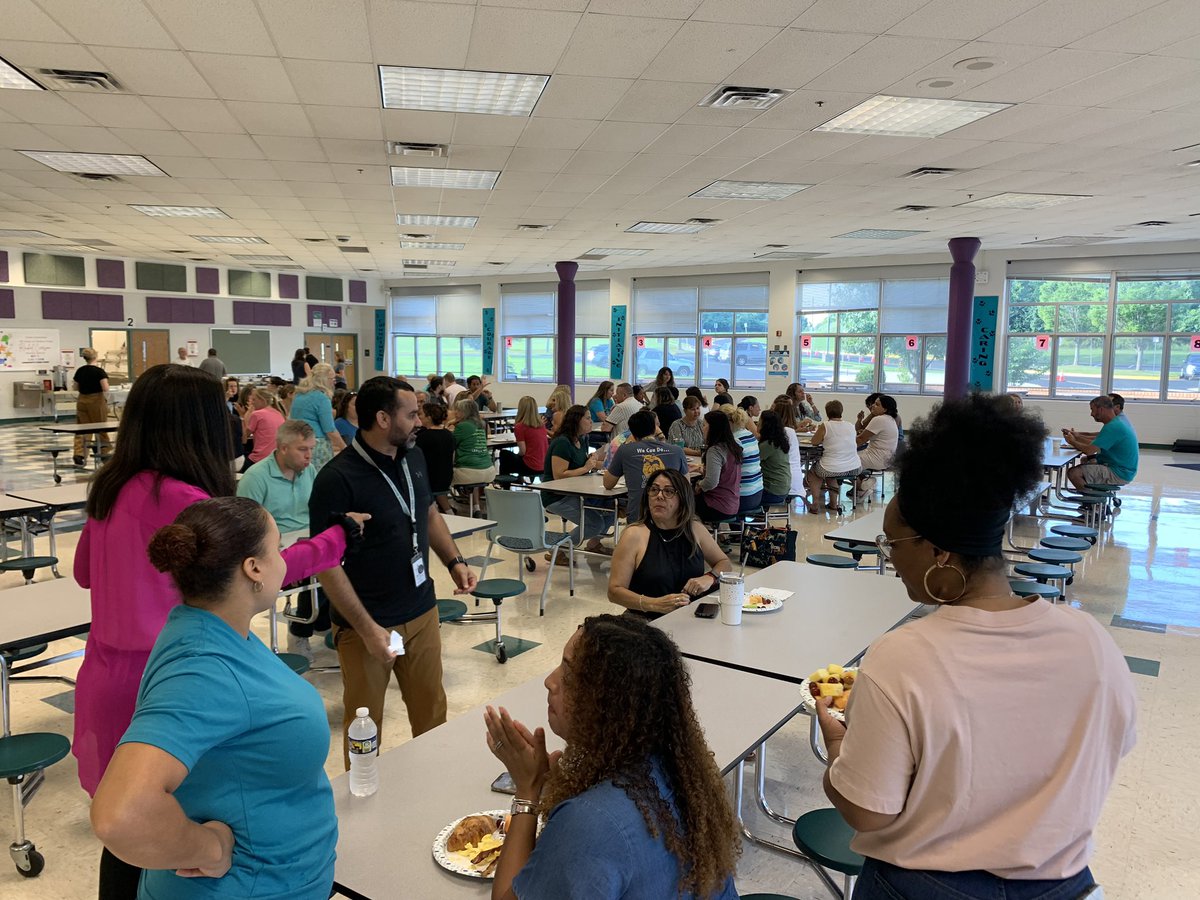 Rachel Carson Middle School tweet media