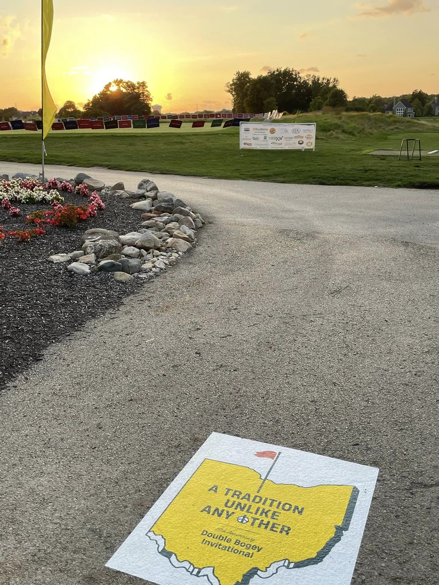tinnacity_wit's tweet photo. Tinnacity sponsored a team for the annual Double-Bogey golf event to raise money for @Families4aCure . This organization helps raise money for cancer research and patient care programs. We are thrilled give back to such a worthy cause.
#morethananapp #Tinnacity https://t.co/yoqst1sWFJ