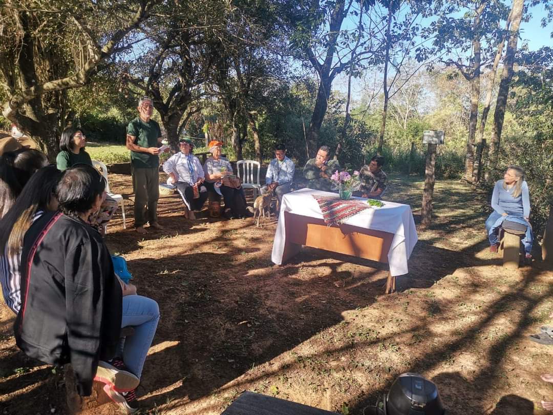 capdevila_ruben's tweet photo. El fin de semana vivimos una intensa jornada con actividades culturales en todo el país 🇵🇾 

En Itacurubí de la Cordillera gestores culturales y ambientales se reunieron durante 2 días para aprender sobre plantas medicinales y comestibles.  #FondosDeCultura2023 https://t.co/VNQY1r7AiY