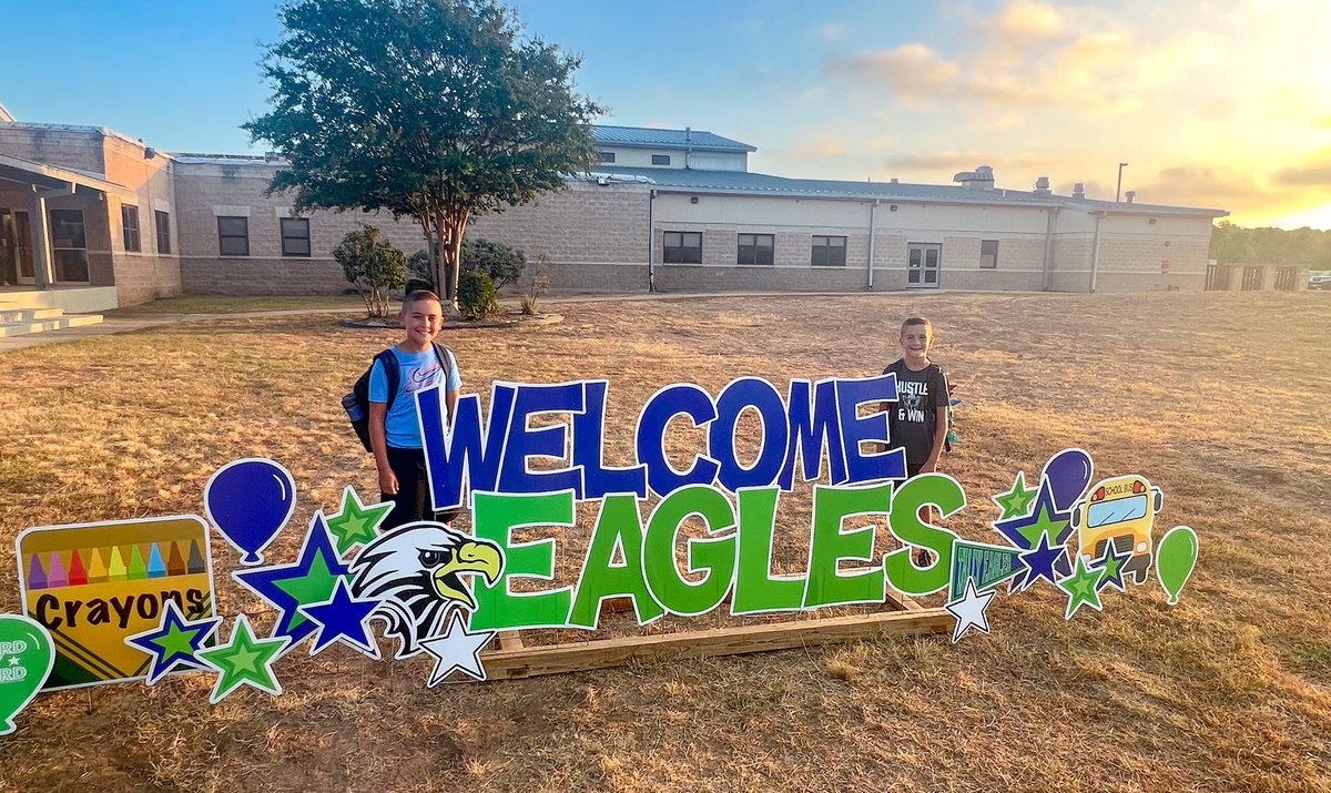 DrBrentRingo's tweet photo. Excited to kick off the new school year. For our families, making unforgettable memories for the 23–24 school year begins today. 2nd &amp; 4th grade for Brody &amp; Kyle.  Started the day with the Tally Eagles &amp; HPMS spikes. #TFND #KISDinspires @TESgenacr @DrSonnyMouton @kerrvilleisd https://t.co/vtcp7dtvM0