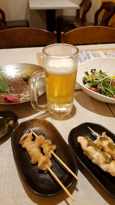 やっと北海道に、帰って来たぜ!1人打ち上げ中～改めてコミケお疲れ! 