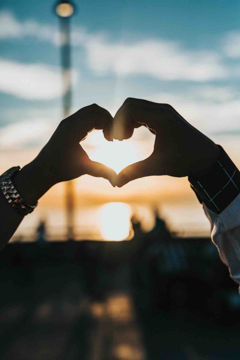 loveologyuniv's tweet photo. Get certified as a Love Coach, Relationship coach, Intimacy coach, Healing coach, or Master Sexpert at #AASECT accredited online university, https://t.co/pTTyG0rFxg 💝 #GetCertified #LoveCoach #HealingCoach #RelationshipCoach #IntimacyCoach #WorkFromHome #MotivationMonday https://t.co/kogFJwsy7O