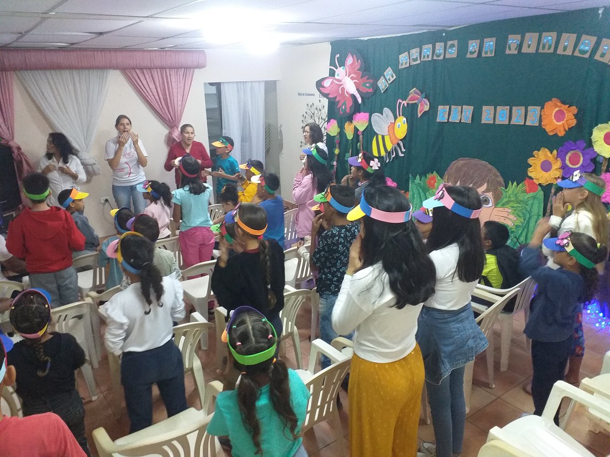 IASD_LECHERIA's tweet photo. Para gloria de Dios, así inicia la #EBV2023 en Lechería https://t.co/sgsJuWWMll
