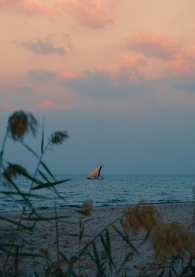 A journey through my eyes 📸

Look for lasting messages in the fleeting moments of our daily lives with Omar Eltahan’s latest collection of minimalist photography: omareltahanprints.myshopify.com

Good luck with the launch, Omar! 🙌