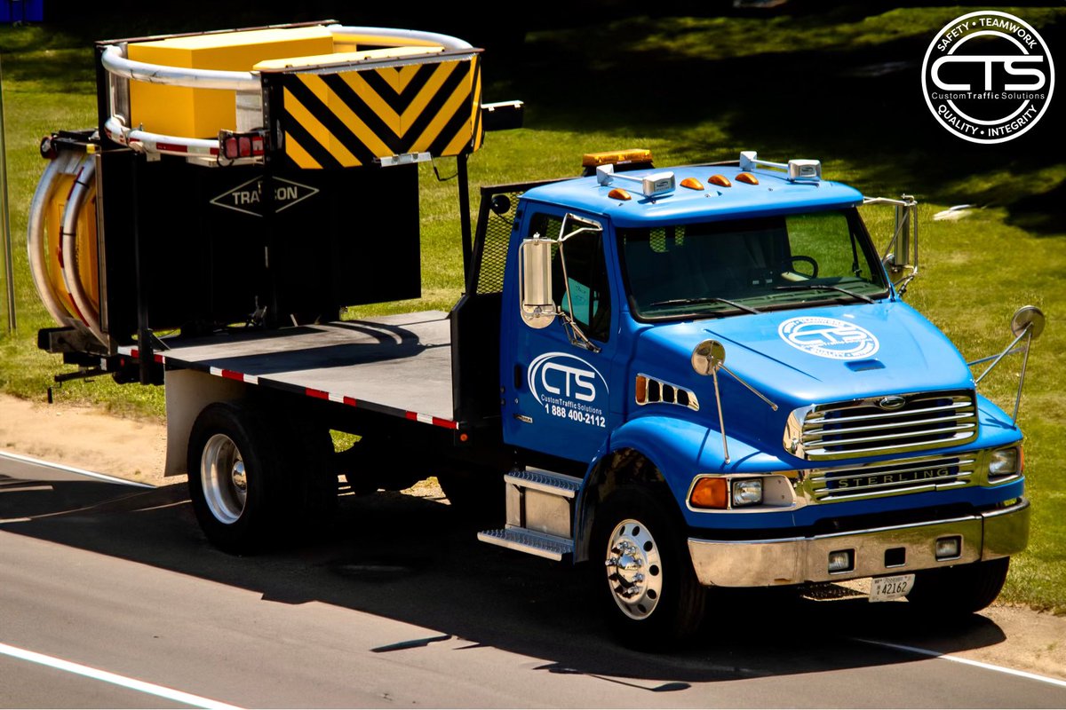 SafetyCustom's tweet photo. Steering Clear of Danger: Our Trusty Crash Truck Ensures Smooth Roads and Safe Work Zones 🚛🚧 #TrafficControl #DriveSafe #CTS https://t.co/37Q6LQ9ZQb