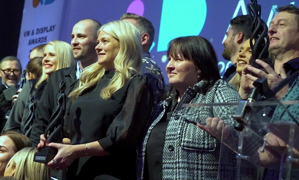 VMDisplayAwards's tweet photo. The Visual Merchandising and Display Awards are now open for entries! Could you be on our stage next March? Enter at https://t.co/KH155noNdi #vmda2024
#RetailDesignTrends #RetailDesignInspiration #StoreDesignConcepts #retailBlogger #retailDesign #sustainableretail #sustainable https://t.co/Cm6GazlrCN