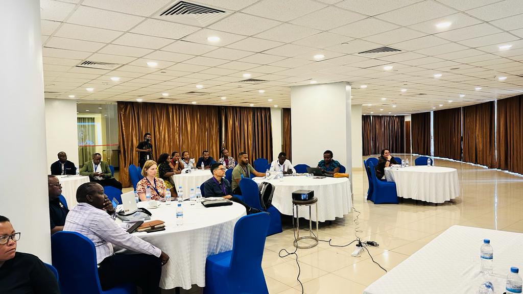 MenEngageAfrica's tweet photo. #MEASymposium  Mencare session unpacked the relationship between men's caregiving and violence against women and children.

The delegates further discussed how men's caregiving contributes to early childhood development.

#MEAYouth #MenEngageAfrica. https://t.co/Pwkh5BweW9