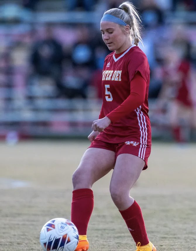 kylesokeland's tweet photo. The girls soccer season gets going this week. Once again there is potential for another successful year around here. 45 players to watch across SW Indiana.
https://t.co/w4s22qncdl https://t.co/LgunAcVVnC