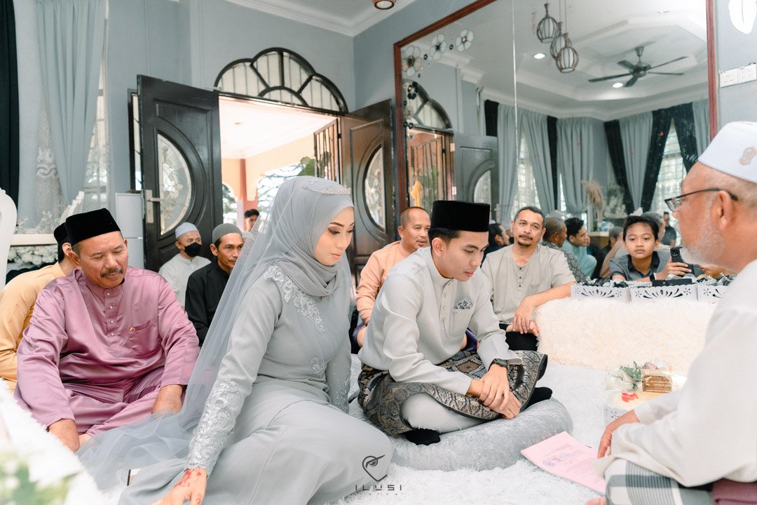 ilusinafas's tweet photo. Ilusi Nafas Present

Seusai Majlis Akad Nikah Yaya &amp; Imran

Photographer : @mohdkamilfaisal
•
No : 014-8170054
Untuk Maklumat Photograph Boleh DM / klik link di bio Profile

#softmakeup #glossymakeup #muakelantan #kelantanphotographer #muatanahmerah #ilusinafas https://t.co/ymMZDTmIxG