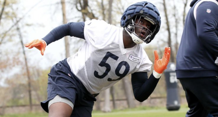 jacobinfante24's tweet photo. #Bears DE Jalen Harris brought it vs. the Titans:

• 1.5 sacks
• 3 QB hits
• 85.5 PFF grade
• 23.1% pass-rush win rate (T-best on team)

The UDFA rookie stood out in a major way. Pressure was constant off the edge for Chicago, and he played a big role in that. https://t.co/zd44uTLAFz