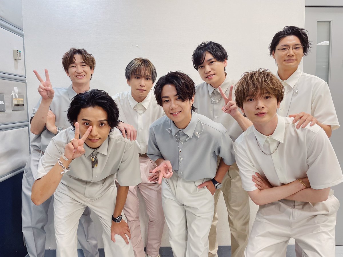 KMF2_0810MENT's tweet photo. #CDTVライブライブ 
夏フェス4時間半SP🌞

「We never give up!」
「ともに」
を披露しました🌈

ご覧いただいたみなさん
ありがとうございました！！！！！！！

#みんなもそうなら愛の賜物 
#KisMyFt2_ともに https://t.co/jekyFdiimH