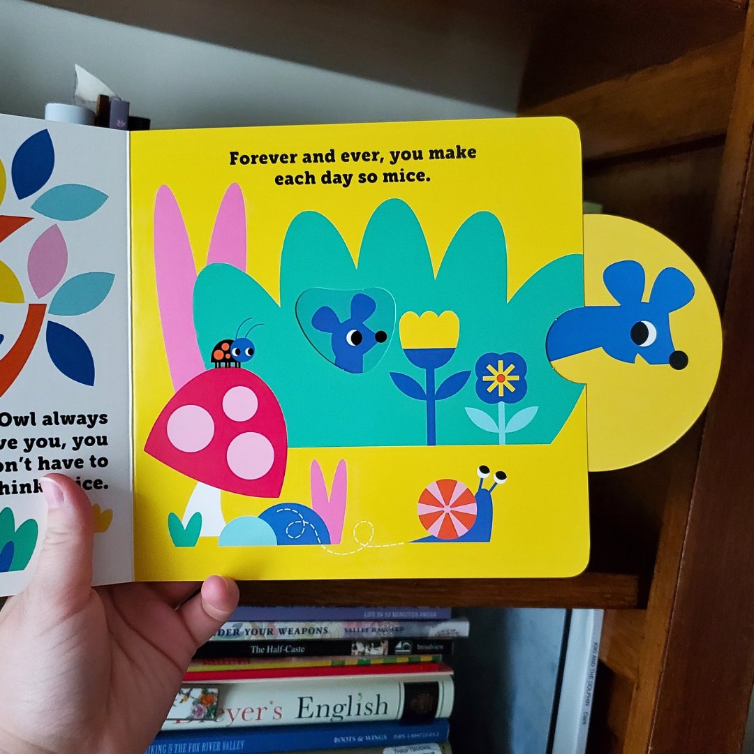 SourcebooksKids's tweet image. Slide, spin, and read! 🌞 Waddle I Do Without You? is a gorgeous and exciting board book with interactive, tactile features! 🐧

Slide and Smile: Waddle I Do Without You?
Natalie Marshall

#interactivebook #tactile #toysfortoddlers #babytoys #boardbook #boardbooks #booksforbabies