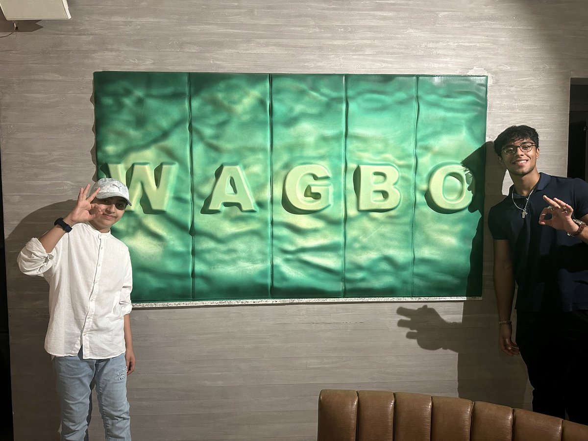 Warbucks tweet media