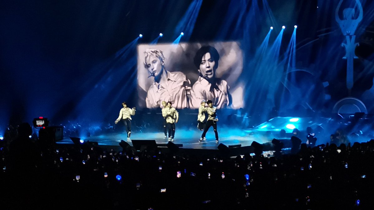 grabe kayo tubatu pinaiyak nyo ko sobra 😭

#TXT_ASM_TOUR #ACT_SWEET_MIRAGE #ACT_SWEET_MIRAGE_in_BULACAN