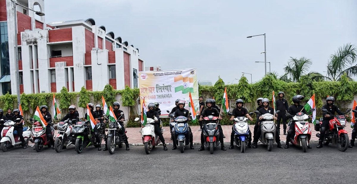 nsgblackcats's tweet photo. NSG Regional Hub Kolkata organised a Bike Rally to raise awareness about the Har Ghar Tiranga Campaign.
#AzadiKaAmritMahotsav
#HarGharTiranga https://t.co/G51uyctO8v